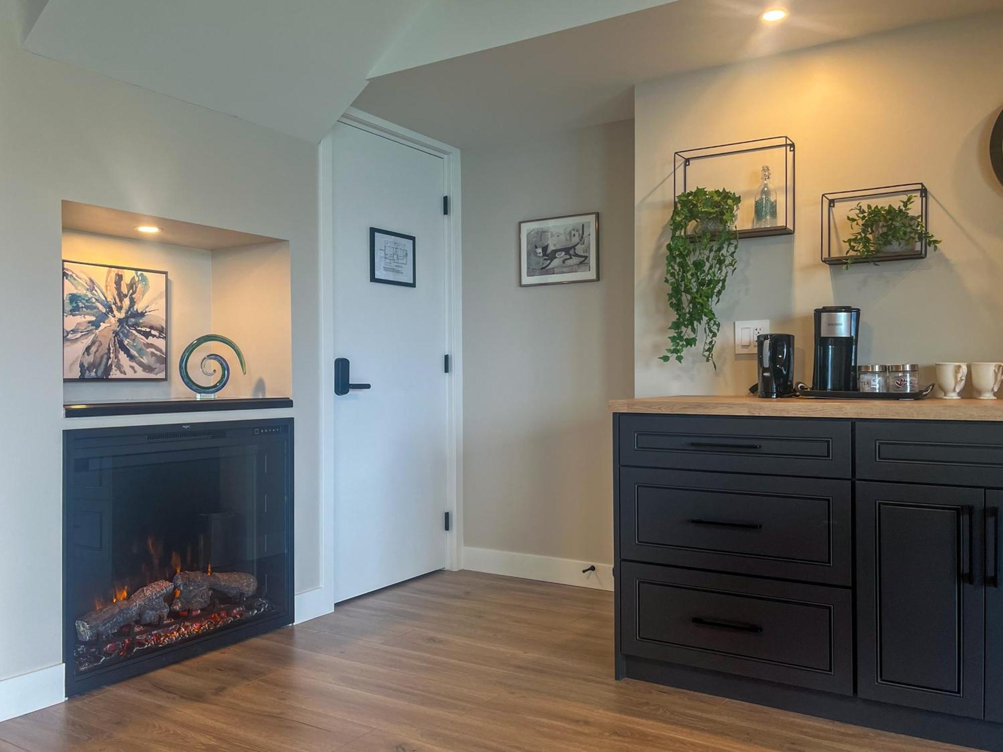 Kelowfornia Lakeview Retreat Kelowna Habitación foto